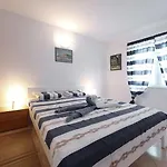 Apartment Djurdja By The Sea