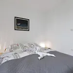 Apartment Djurdja By The Sea
