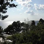 Apartment Djurdja By The Sea *