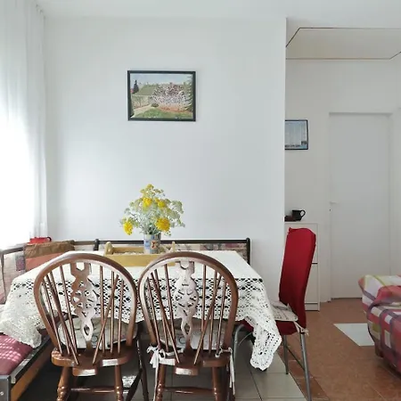 Apartament Djurdja *