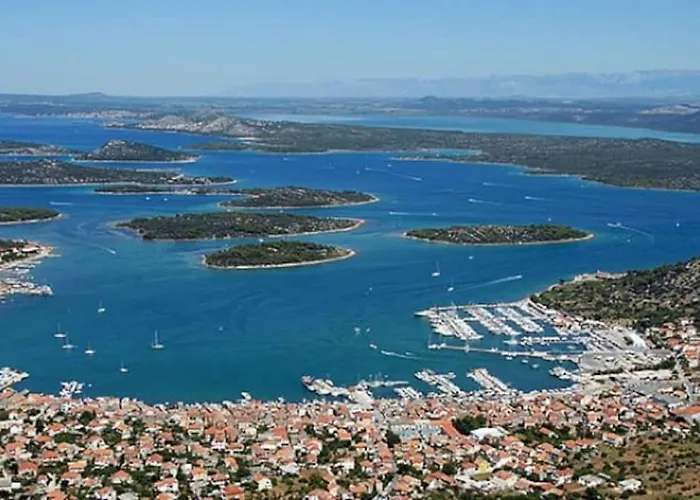 Djurdja By The Sea * Μούρτερ